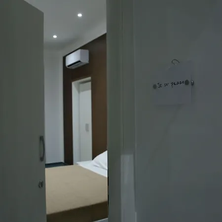 Vendégház Mascalzone Latino Luxury