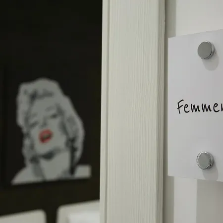 Πανσιόν Mascalzone Latino Luxury 4*