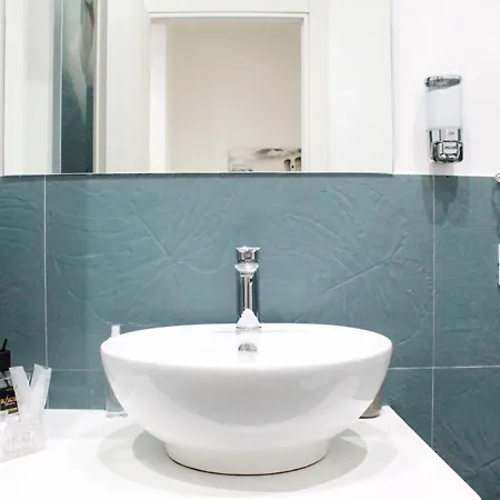 Mascalzone Latino Luxury Guest house 4*