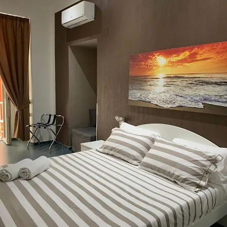 Mascalzone Latino Luxury Neapol