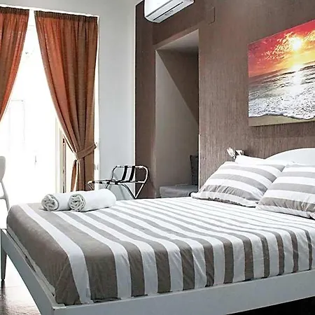 בית הארחה Mascalzone Latino Luxury
