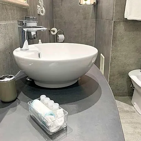 Mascalzone Latino Luxury Гостевой дом