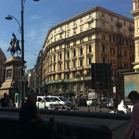 Mascalzone Latino Luxury Pensjonat Neapol
