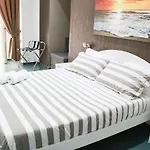 Mascalzone Latino Luxury Πανσιόν 4*