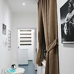 Mascalzone Latino Luxury 4* Neapol