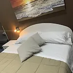 Πανσιόν Mascalzone Latino Luxury 4*