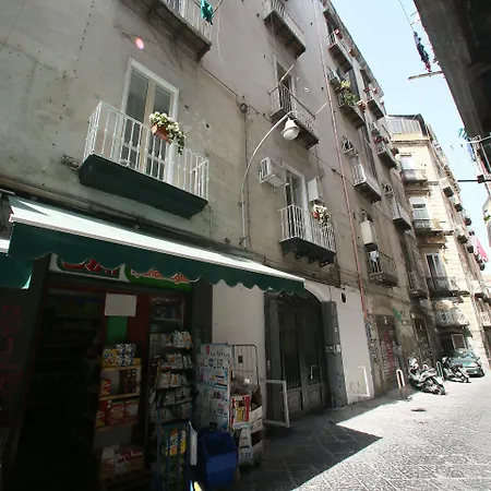 Gasthuis Mascalzone Latino Luxury 4*