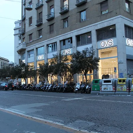 Mascalzone Latino Luxury Πανσιόν