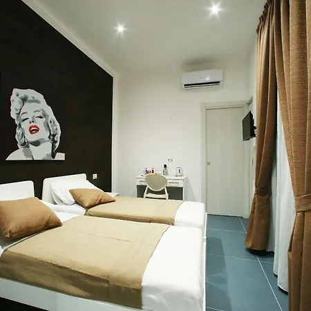 Mascalzone Latino Luxury
